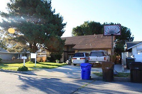 2nd image of 9589 Cameron St