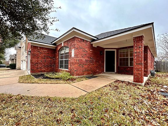 3rd image of 5019 Barlow Dr