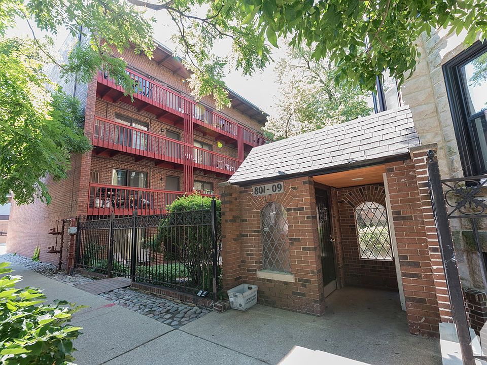 1st image of 803 W Oakdale Ave APT 2