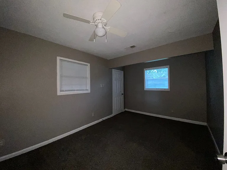 4125 Arrowhead Rd — Photo 5