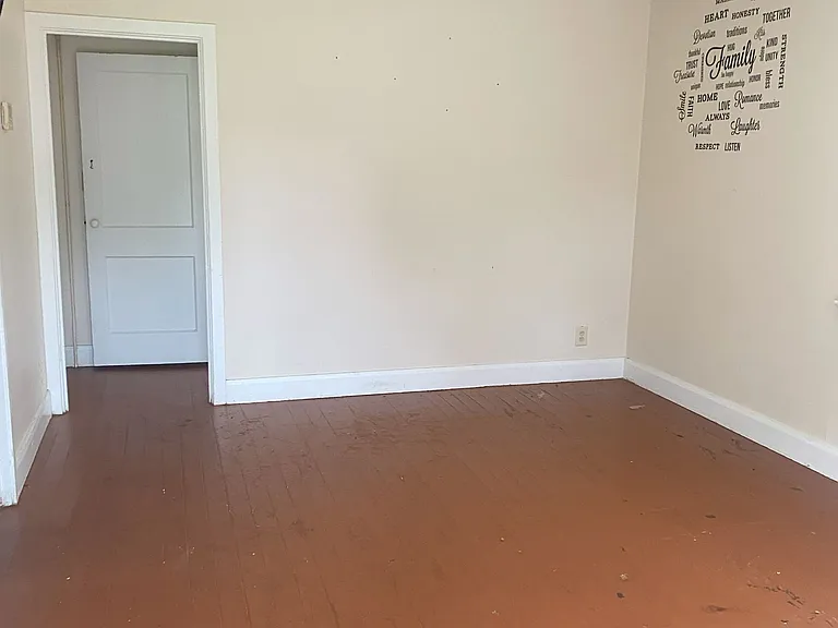 1610 Ute Ave SE #2 — Photo 2
