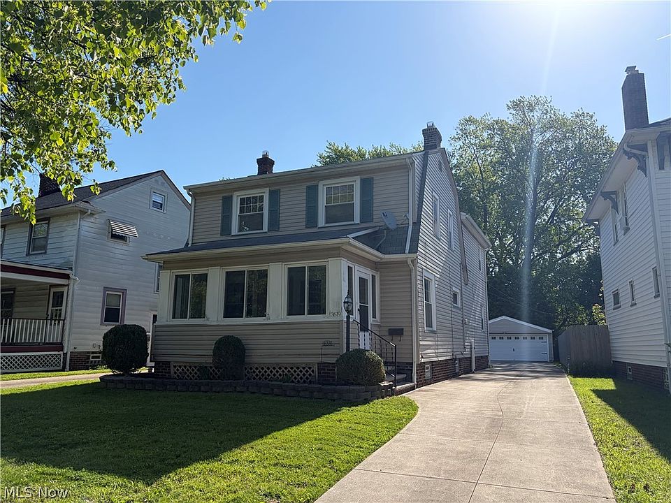 1st image of 3619 W 148th St