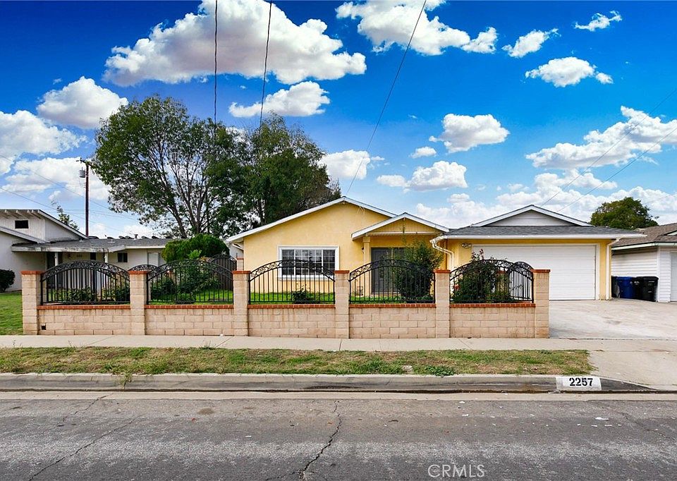 1st image of 2257 Los Padres Dr