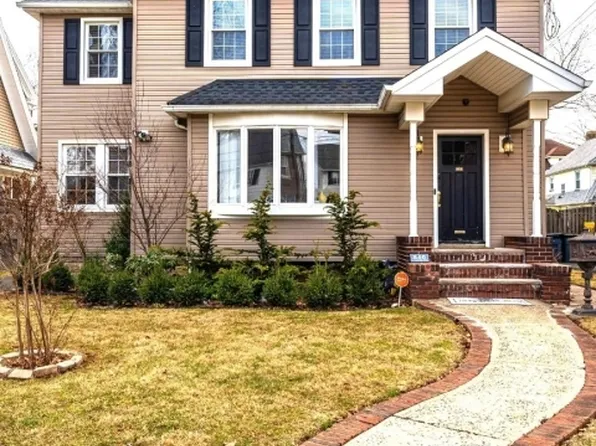 840 Wyoming Ave, Elizabeth City, NJ 07208