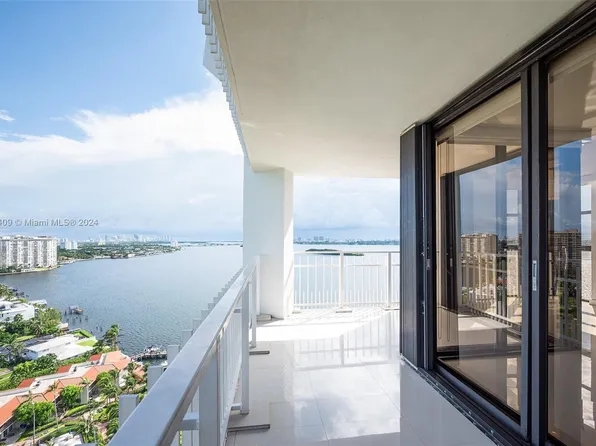 4000 Towerside Ter APT 2201, Miami, FL 33138