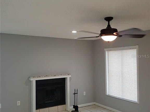 4th image of 5857 La Costa Dr #113