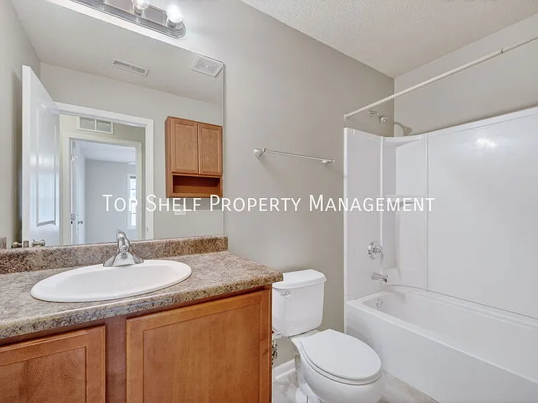 9125 Greenspire Dr #114 — Photo 28