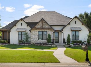 12925 S 28th Pl, Bixby, OK 74008