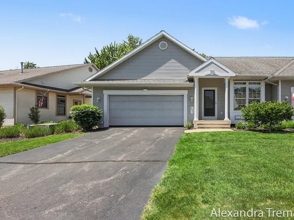 1071 Kensington St NW #81, Grand Rapids, MI 49534