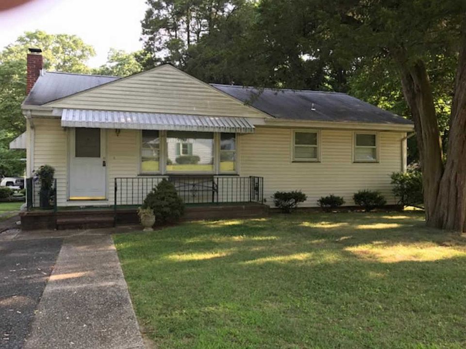 1st image of 9 Northwest Dr