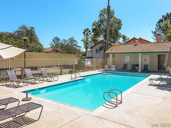 2nd image of 11333 Avenida De Los Lobos APT A