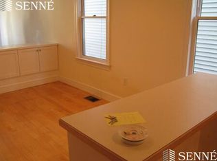 189 Brookline St #2, Cambridge, MA 02139