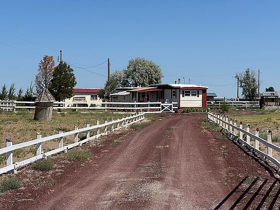 Driveway entry 