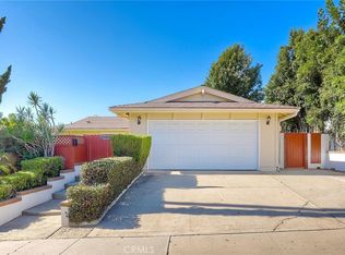 3740 Governor Dr, San Diego, CA 92122