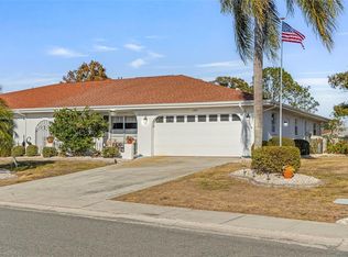 1207 Bluewater Dr, Sun City Center, FL 33573