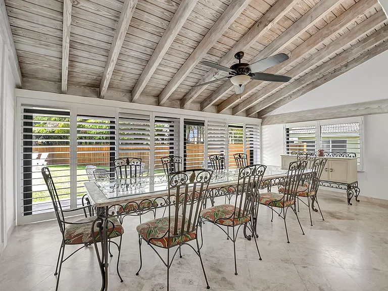 804 Foxpointe Cir — Photo 13