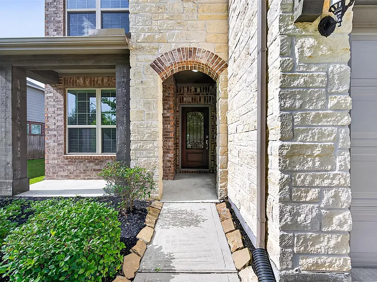 24603 Royal Pike Dr — Photo 3