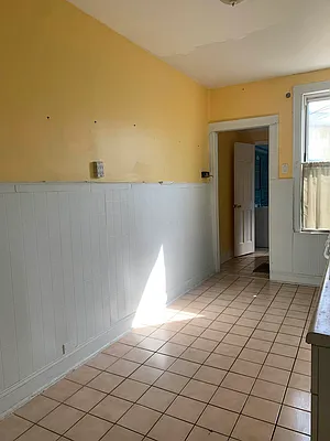 Rented by Voro, LLC | media 8