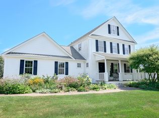 86 River Crest Dr, Pawcatuck, CT 06379