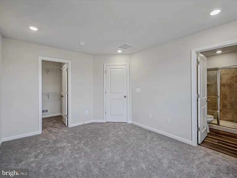 180 Cooperage Rd — Photo 23