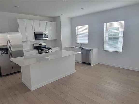 4th image of 5117 Marlberry Ct