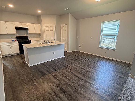 5th image of 617 Georgia Pl