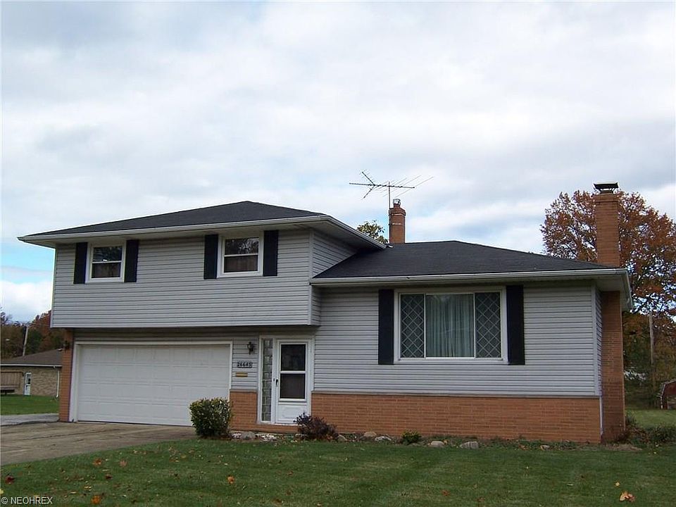 1st image of 26645 Whiteway Dr