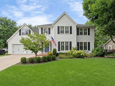 11824 Avila Dr, Kansas City, MO, 64114