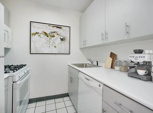 429 E 52nd St APT 16E, New York, NY 10022