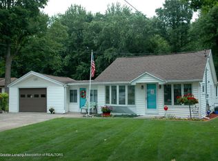 4538 Arden Rd, Lansing, MI 48917