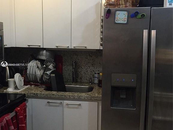 5th image of 1736 SW 19th St APT 404