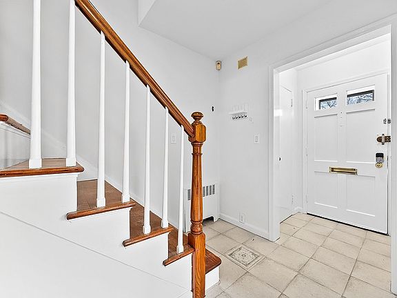 3rd image of 219-01 82nd Ave #1