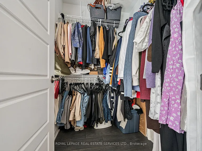 78 Huguenot Rd — Photo 25