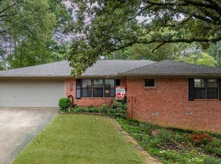 6905 Carrilon Rd, Little Rock, AR 72205