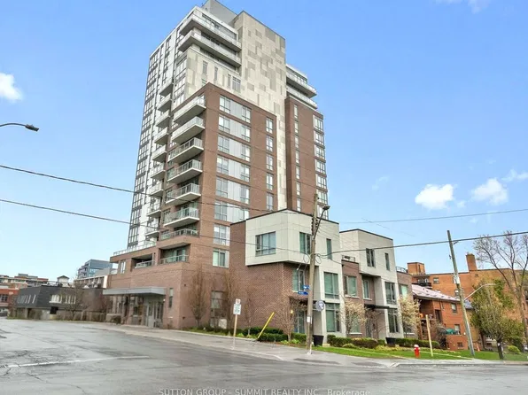8 Ann St #1102, Mississauga, ON L5G 0C1