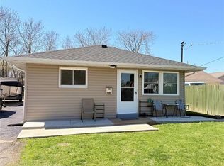 9907 Erie Dr, Saint Louis, MO 63125