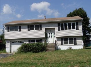 22 Hunter Pl, Stony Pt, NY 10980