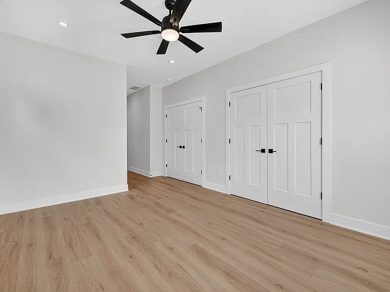 2439 Guilford Ave — Photo 18