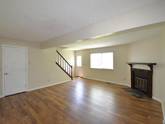 3rd image of 4415 Valley Quail Blvd S