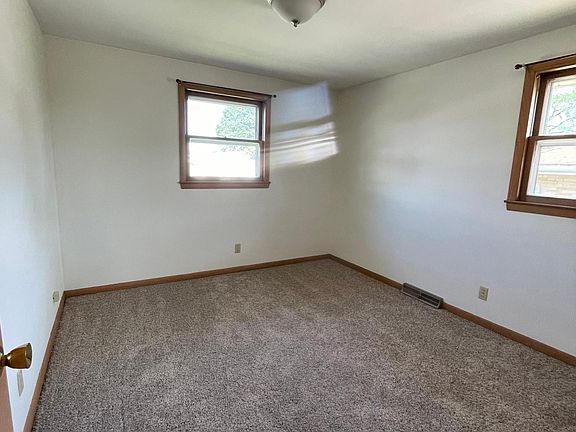 5th image of 7319 W Tripoli Ave #4