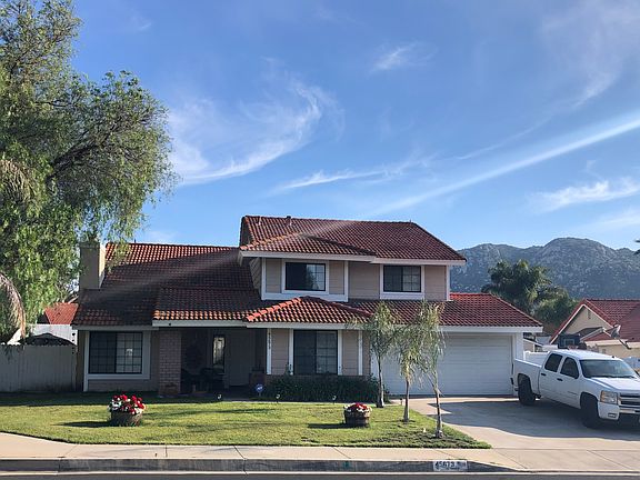 2nd image of 45673 Clubhouse Dr