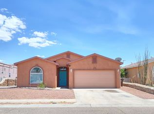 5064 Galina Dr, Las Cruces, NM 88012