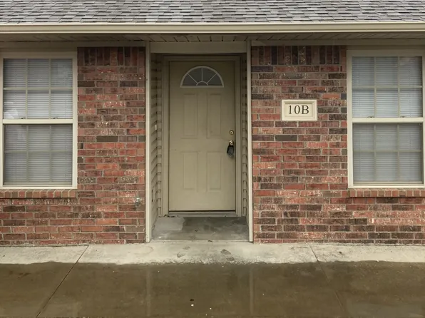 10 W 4th St #10B, Mulberry, AR 72947