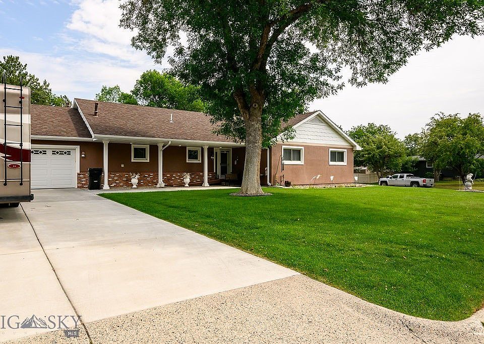 1st image of 1903 Forest Park Dr