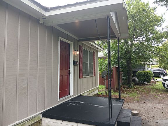 2nd image of 3320 Napier Ave