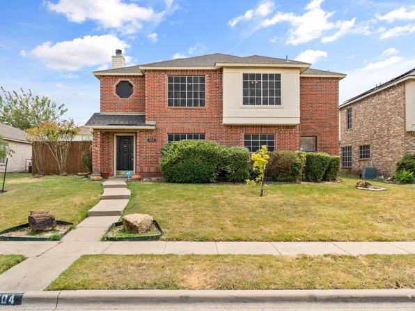 304 Rosewood Ln, Cedar Hill, TX 75104