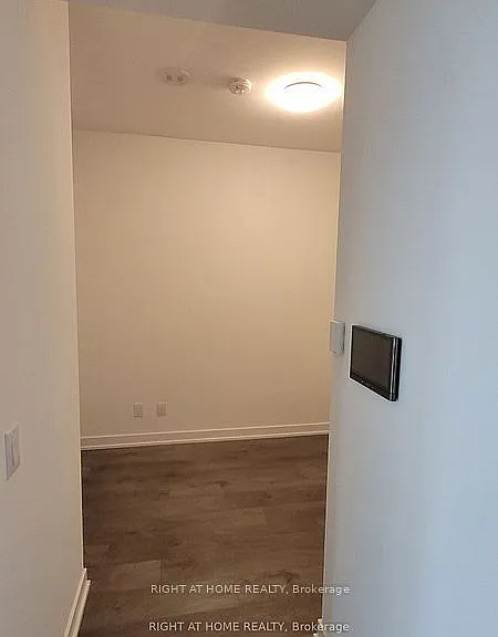 5 Defries St #2210 — Photo 8