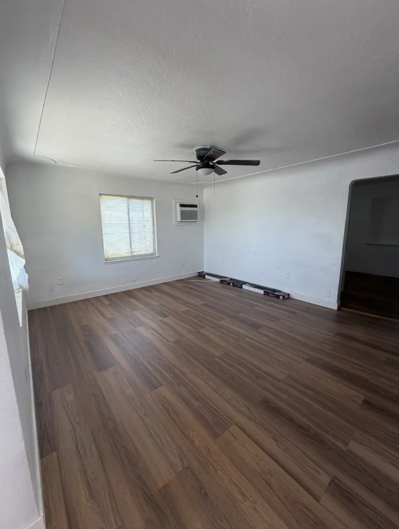 2 bed, 857 sqft, $1,800 — Photo 4
