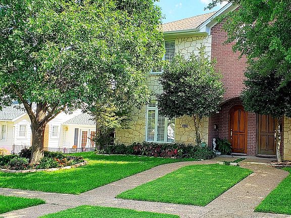 3rd image of 4625 Collinwood Ave