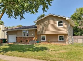 403 NW 3rd St, Grimes, IA 50111
